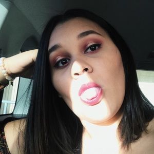 Meet your Posher, Natacha